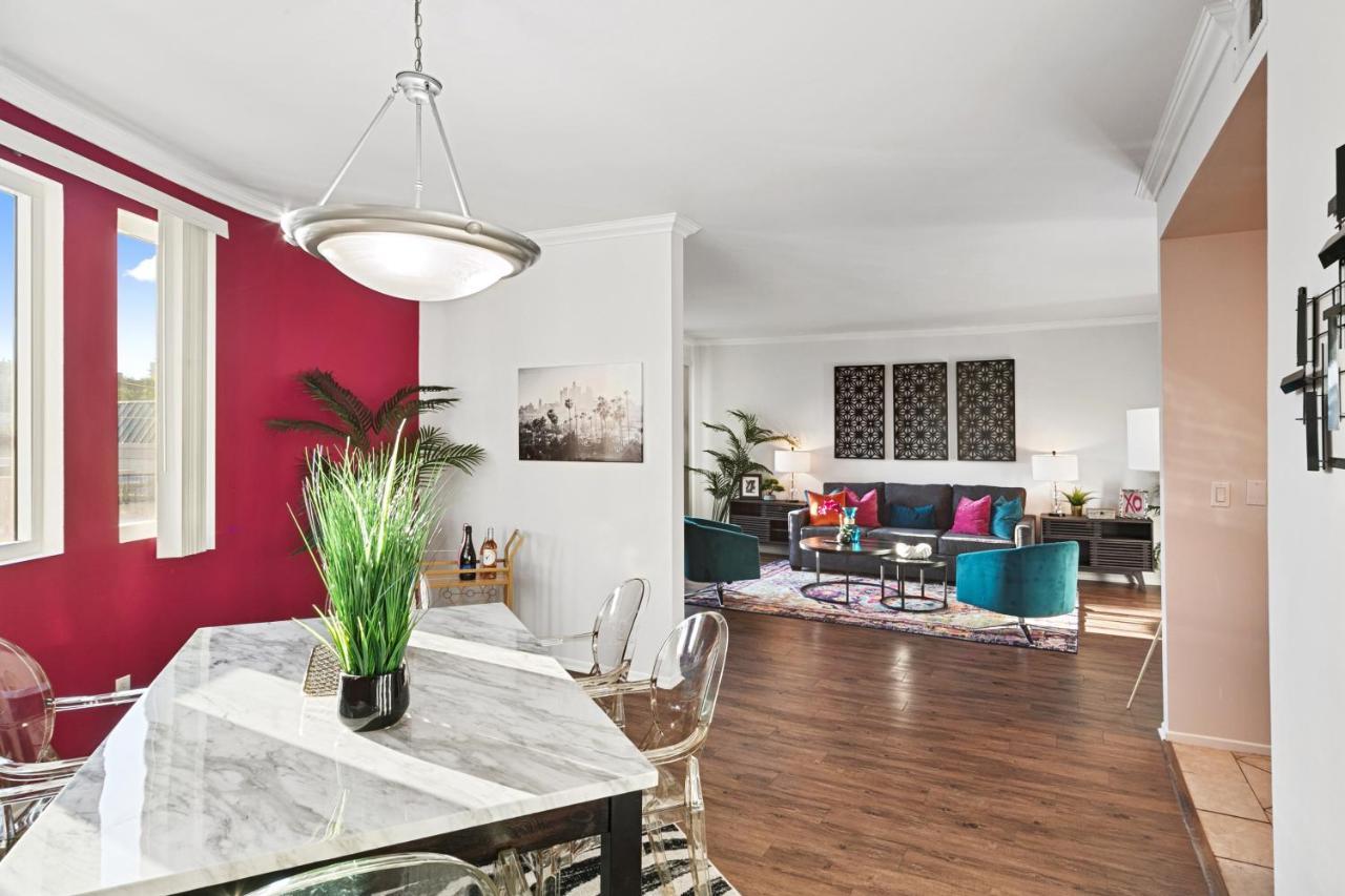 Beverly Hills Chic 2 Bed 2Bath With Patio And Parking 309 Los Angeles Eksteriør bilde