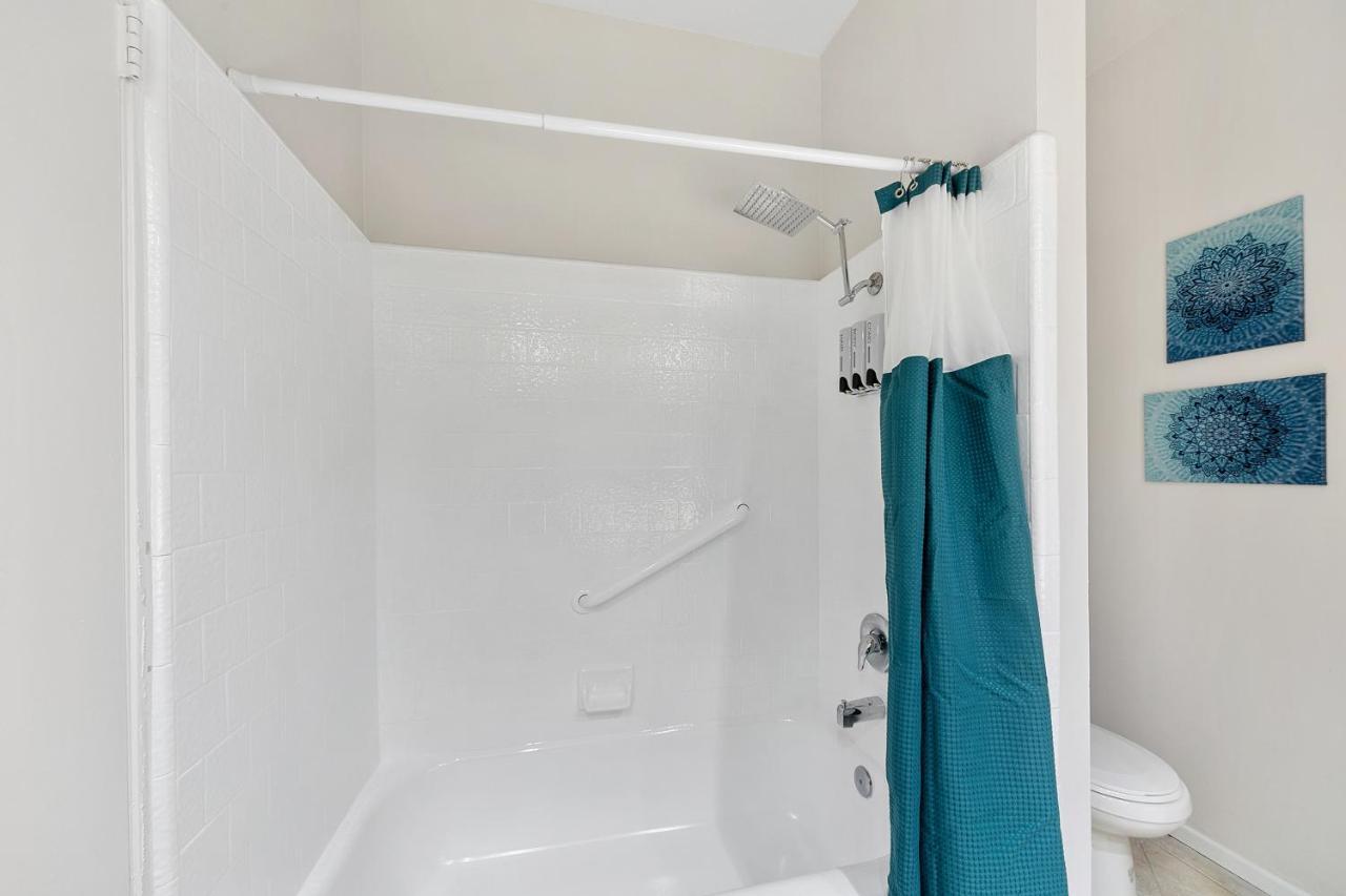 Beverly Hills Chic 2 Bed 2Bath With Patio And Parking 309 Los Angeles Eksteriør bilde